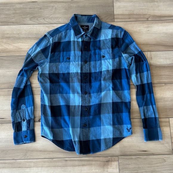 American Eagle Outfitters Other - American Eagle Long Sleeve Button Down Shirt Men 100% Cotton